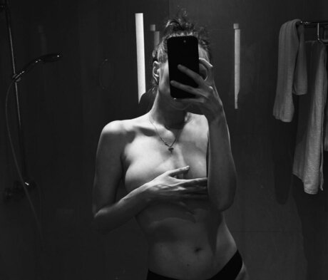 Yapishukino star adult pics