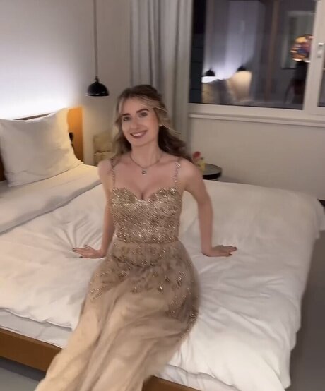 Empresslaurasophie perfect model photos