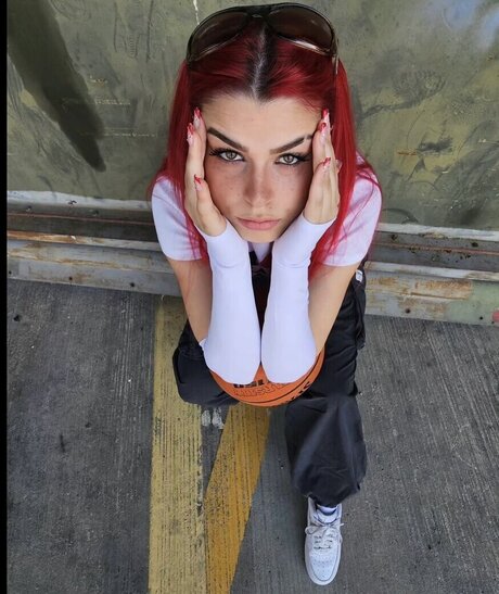 milf glasses onlyfans sexy naked gallery