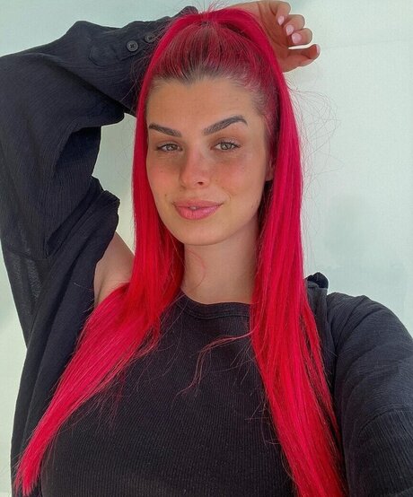 anna gazanis model gallery