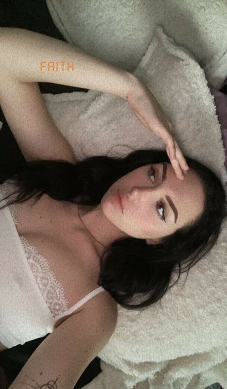 lunaxxgrace pornographic actress pics