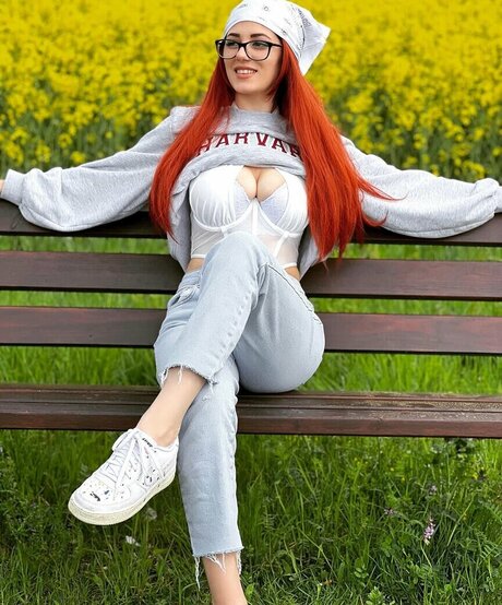 Harley Benz model pretty photo