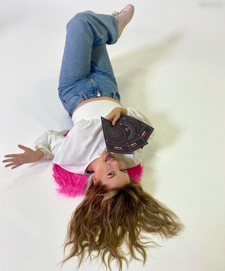 KellyMissesvlog pornstar exclusive gallery