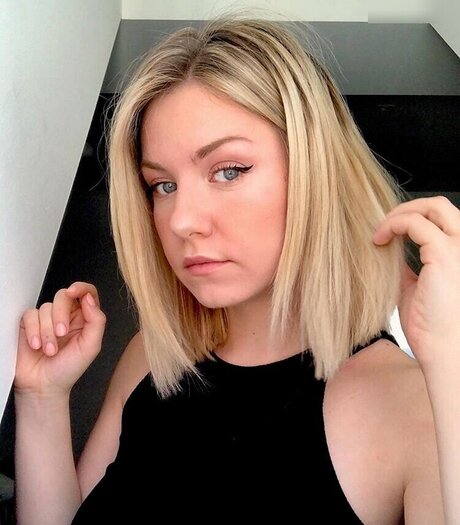 KellyMissesvlog model nudes image