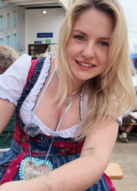 KellyMissesvlog star nice images