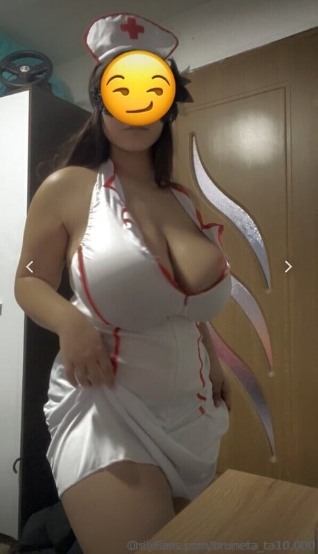 Adry Queen pornographic star pictures