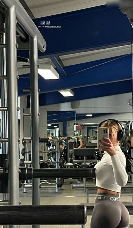 Leonie brrr top actress pics