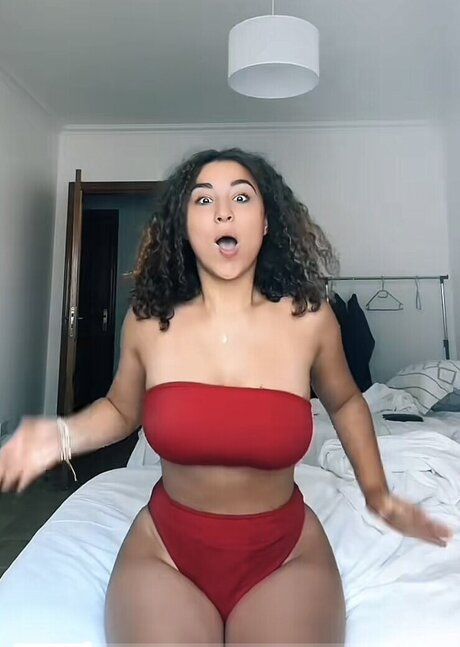 Joanachlips pornstar nudes pics