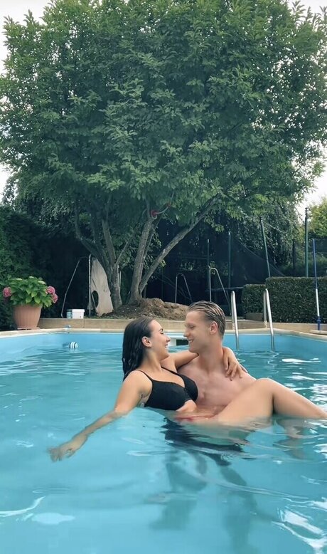 Joanachlips pornographic actress pictures