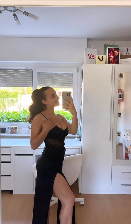 Joanachlips star nudes pics