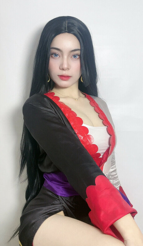 Niken Andalusi model perfect pics