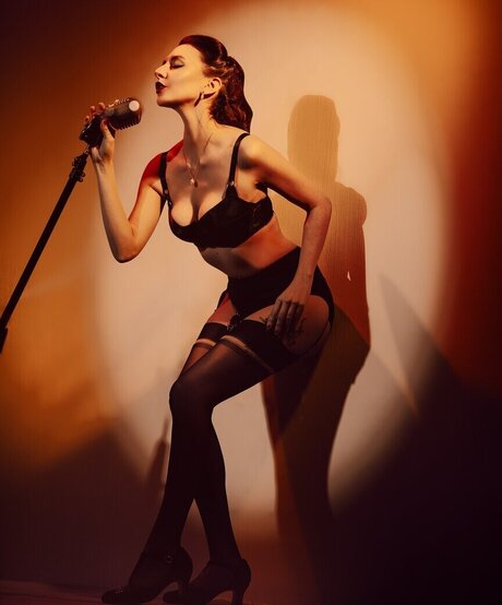 ladyrouquette star nude photo