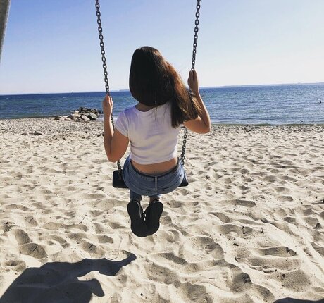 Katazuri model beautiful image