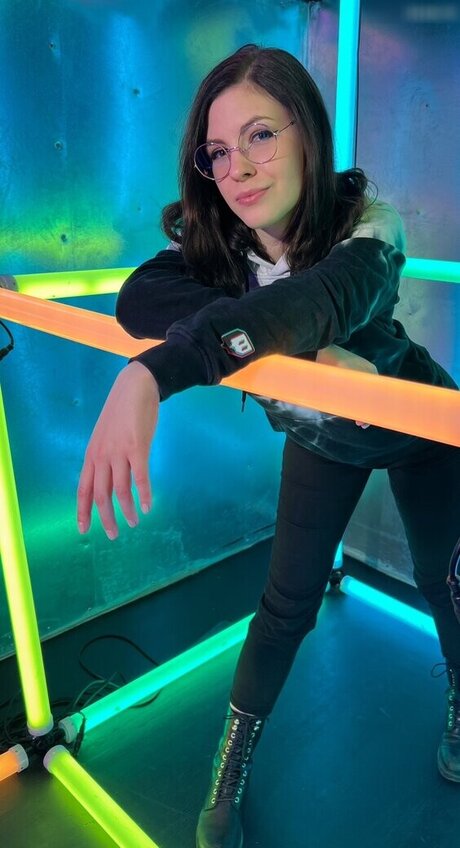 Katazuri model art picture