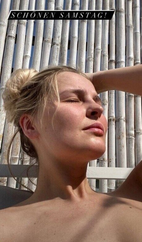 Jana Riva naked actress photos