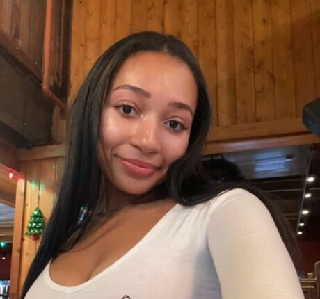 Ari Leigh Brown xxx star picture