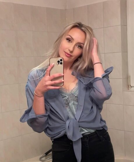 Alicia Joe pornstar nudes pics