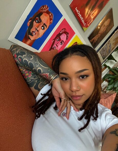 pimpsation erotic actress img