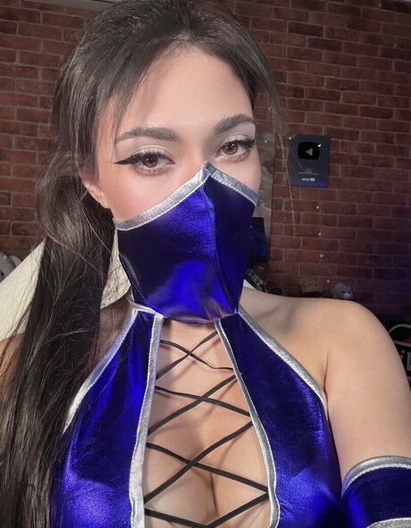 Ekatze007 star nude img