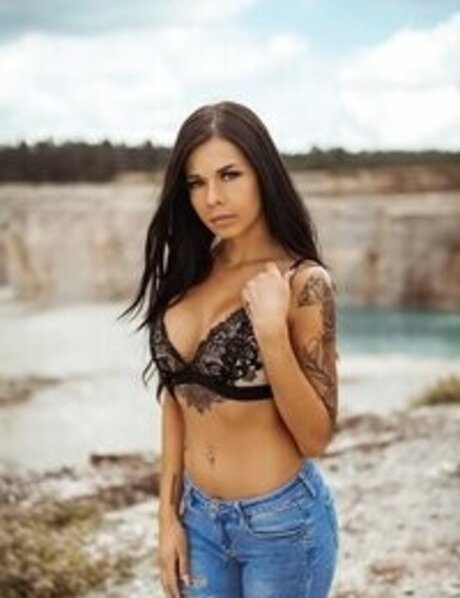 sophia allin model erotic photos