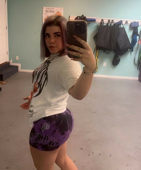 Lexis adale star perfect picture