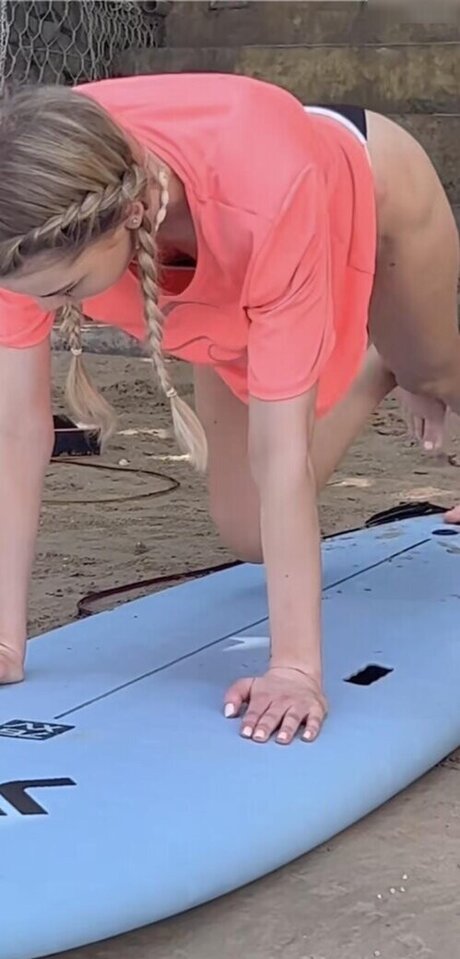 Lea Peach sex star pics