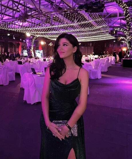 rosemondy hd actress image