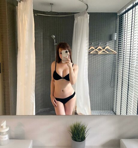 yogurtsita pornstar beautiful img