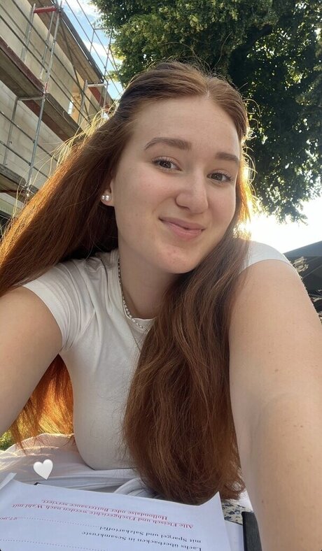 __samjio pornstar top photo