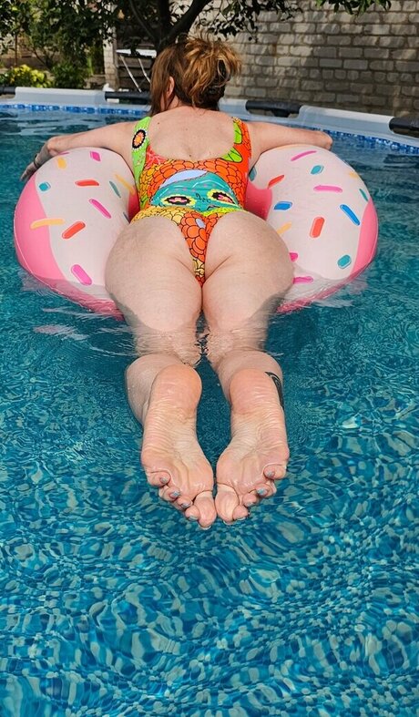 Olga Infinity xxx pornstar pictures