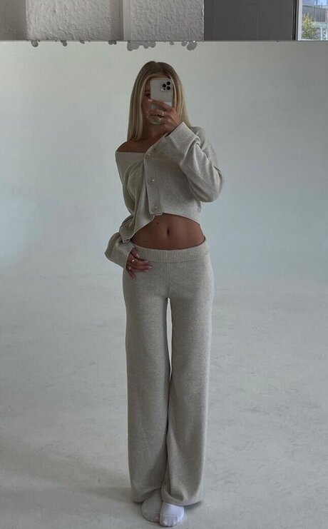 Lili Hamann pornstar nice pictures