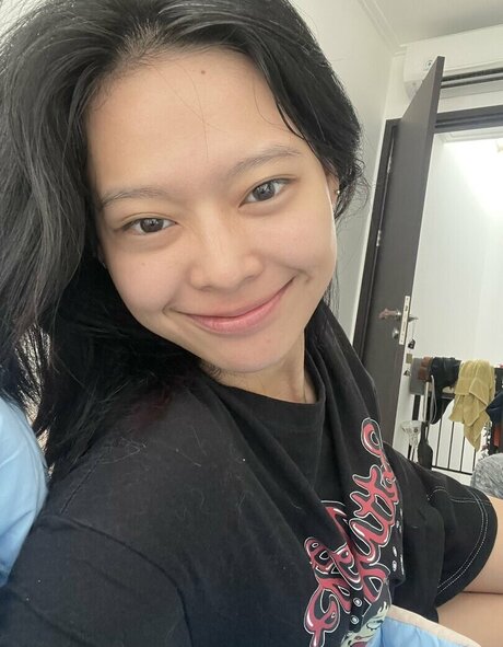 miceraa top actress photos