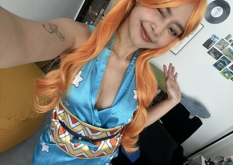 miceraa model hd photos