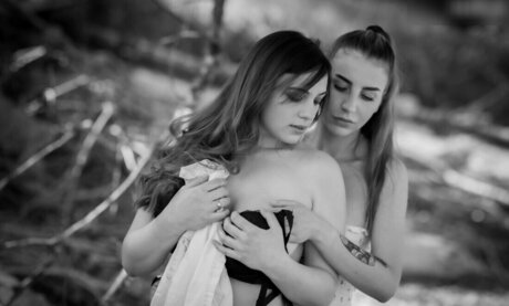 Ciiiindi star nude img