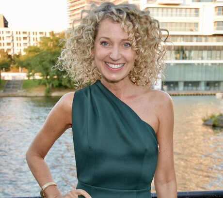 Aline von Drateln perfect model photos