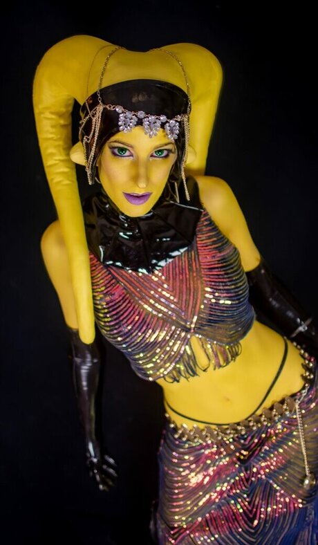 Amber Brite model adult gallery