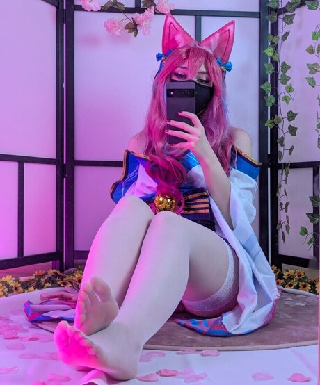 Dollyliney adult star img