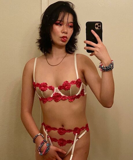 swinger wife onlyfans nude photo