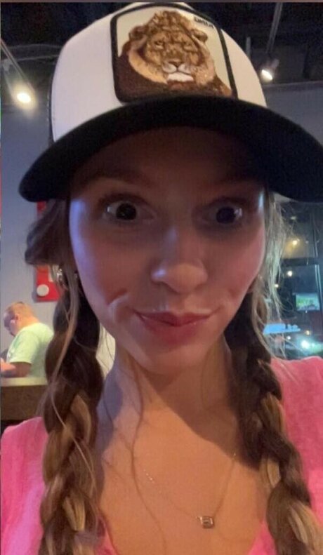 Mia Steele hot star photos