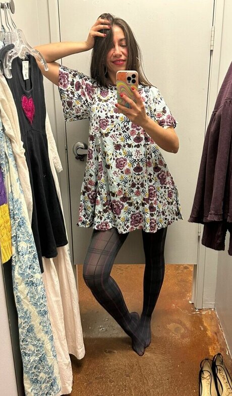 Sophia Paloma model erotic pic