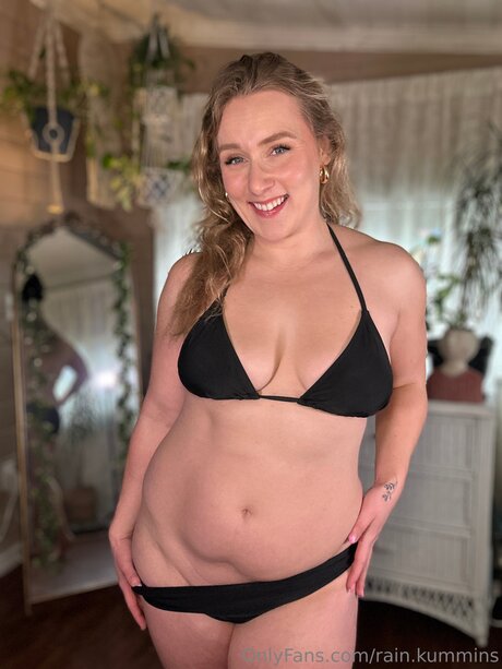 rain kummins free model photo