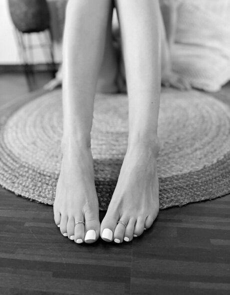 NoFaceLou star pornographic photo