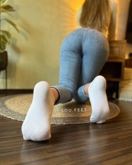 NoFaceLou pornstar erotic photo