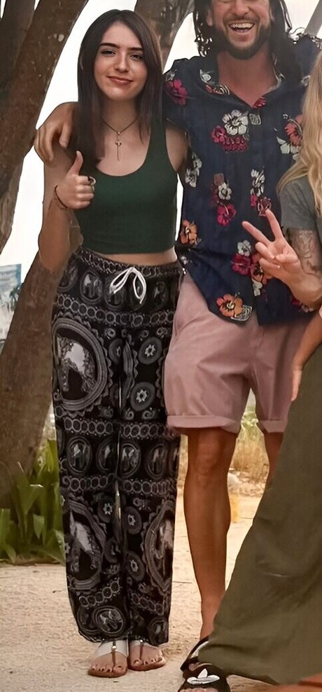 Gabriela Bee best star photos