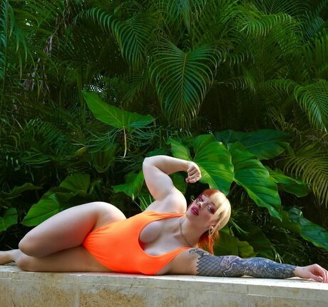 lilac lexx star naked img