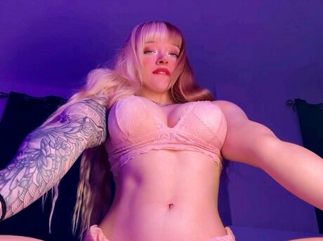 lilac lexx model sex photos