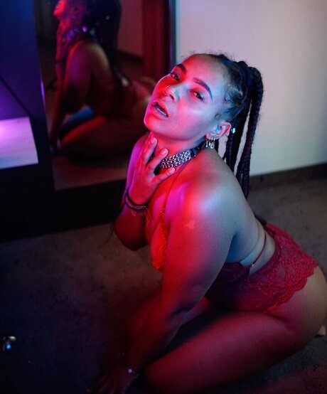 graefiin melanin pornstar free picture