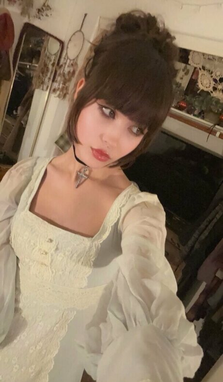 Moongirlevie xxx model photos