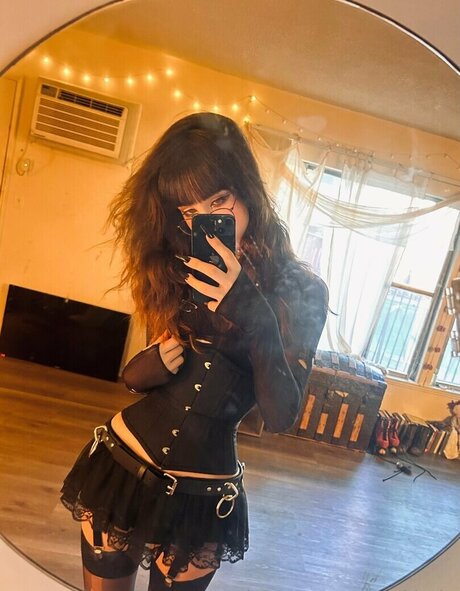 Moongirlevie hd model pictures