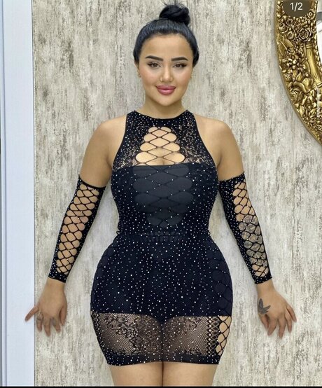 Melek Azad naked pornstar img